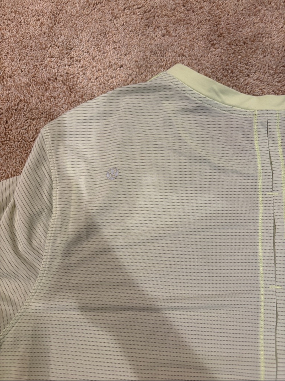Lululemon T - Picture 4 of 5